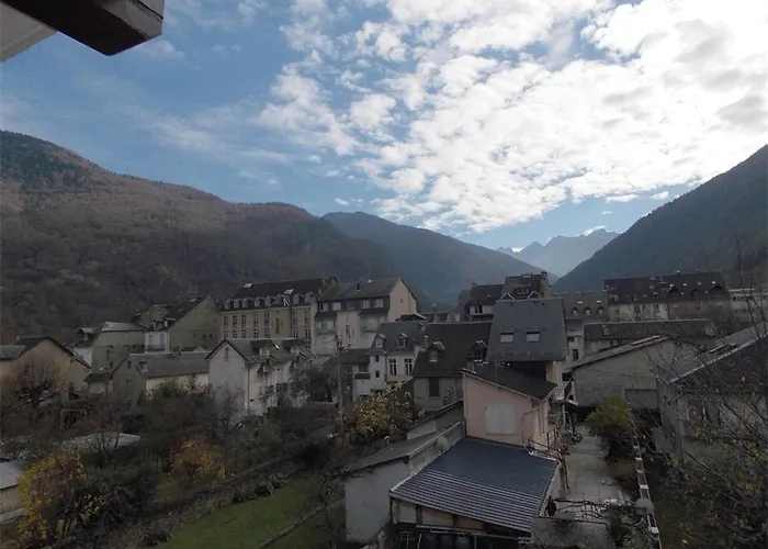 Calme Avec Balcon Plein Sud, Parking Prive, Proche Thermes Et Centre-ville - Fr-1-313-149 *